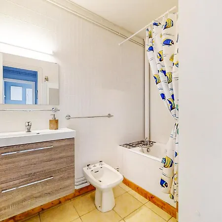 Apartman 2 Bedroom Cozy In *